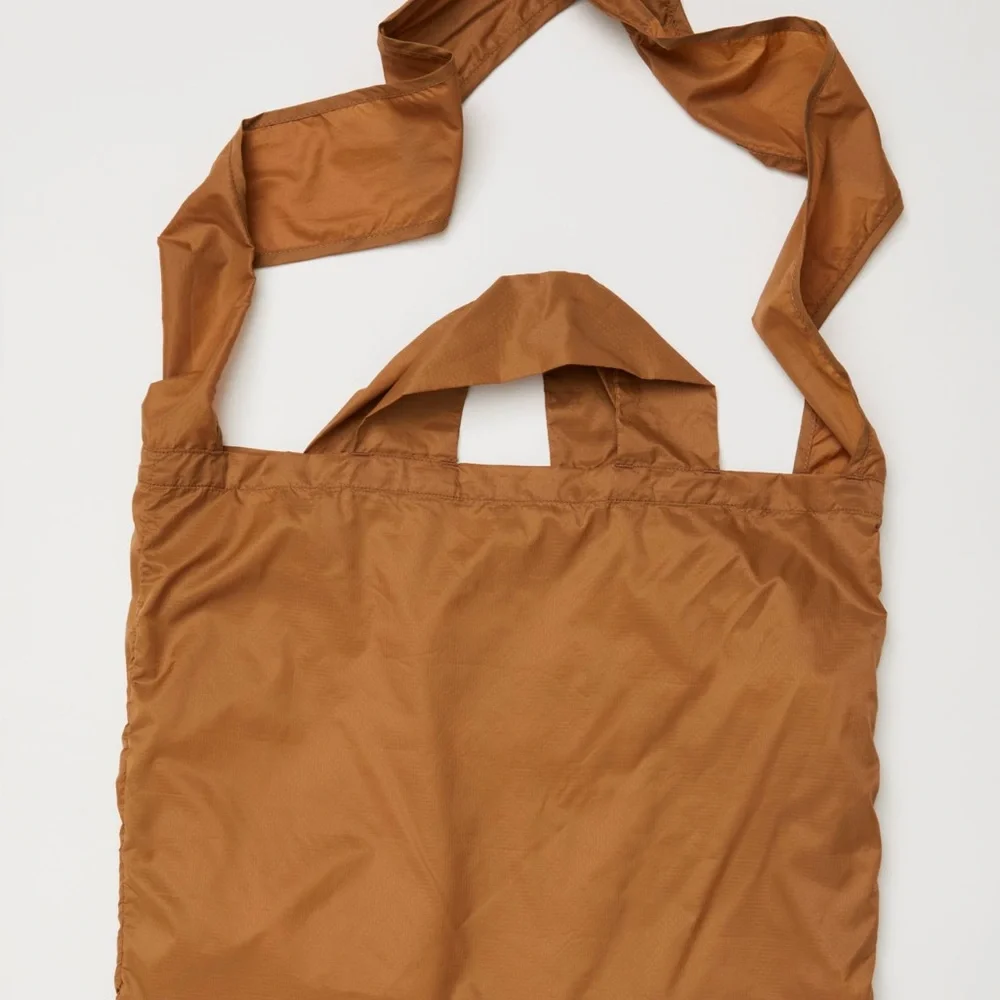 NWT Free People SyZy Compact Carryall in color Camel - Picture 2 of 4